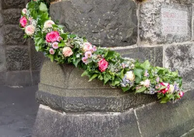Kirchendeko Blumengirlande