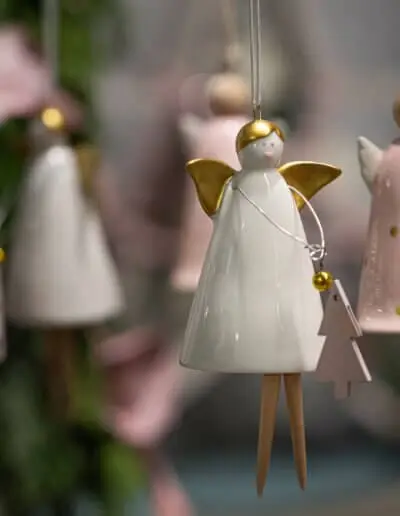 Hängedeko Engel aus Keramik