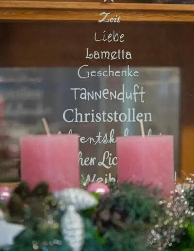 Zeit Liebe Lametta Geschenke Tannenduft